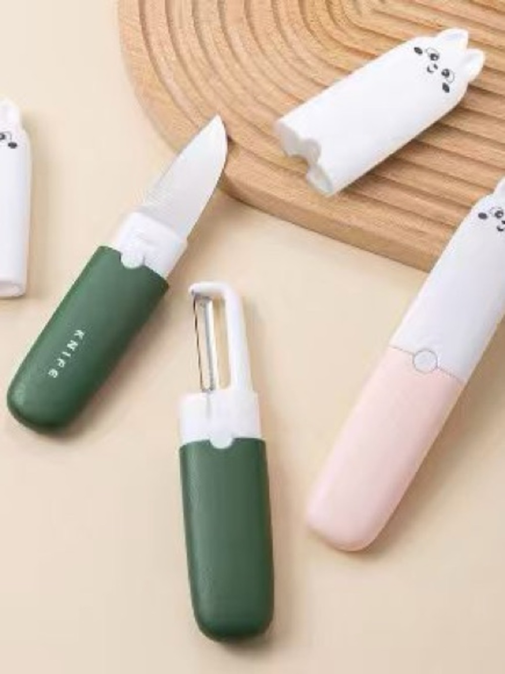 Compact Green and Pink Kitchen Knife & Peeler Set